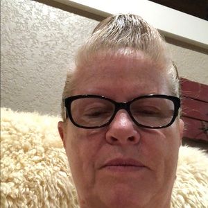 Meet your Posher, Jeri